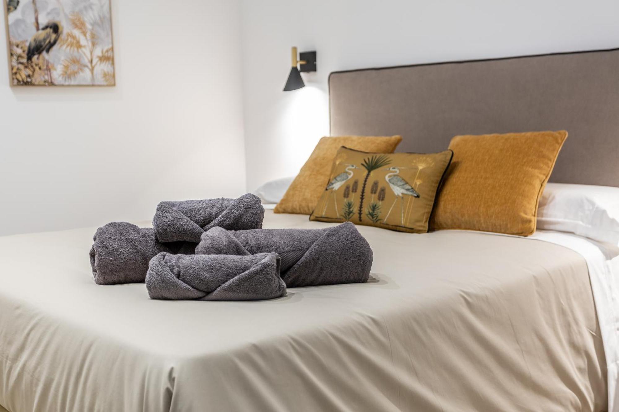 Suite Deluxe Valencia - Aiora Apartments 外观 照片